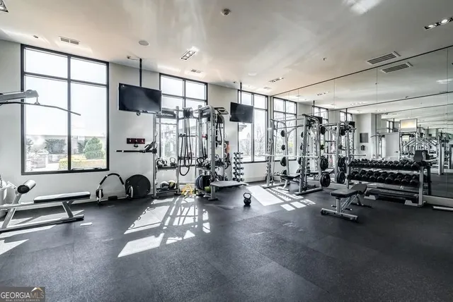 $2,600 | 2277 Peachtree Street Northeast, Unit 510, Atlanta, GA 30309