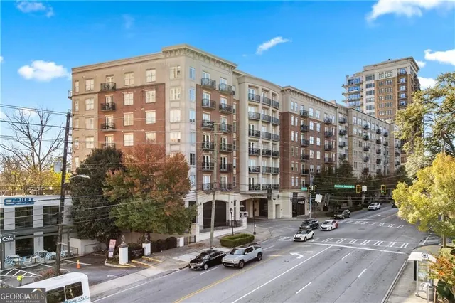 $2,600 | 2277 Peachtree Street Northeast, Unit 510, Atlanta, GA 30309