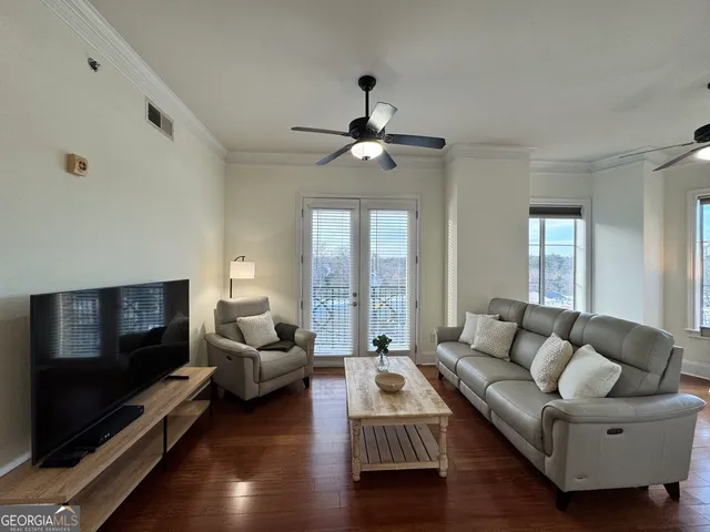 $2,600 | 2277 Peachtree Street Northeast, Unit 510, Atlanta, GA 30309