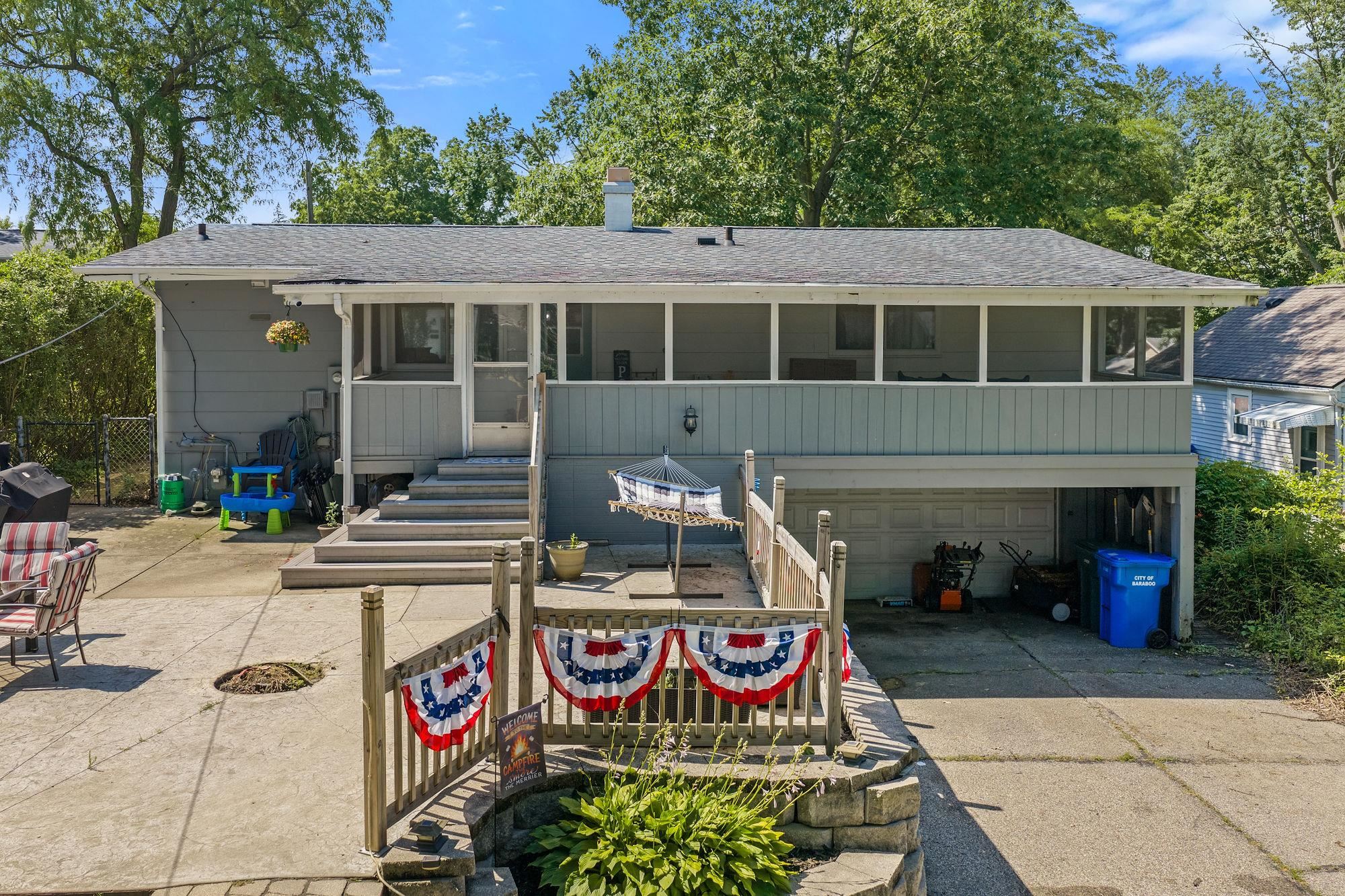 631 10th Street Baraboo, WI 53913 - Photo 45 of 48