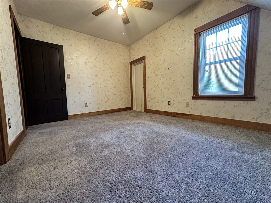 19 Mckinley Road Worcester, MA 01605 - Photo 18 of 34 Gallery Image 18