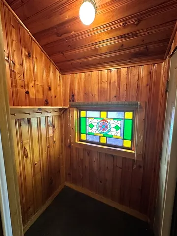 a sign that is on the wall