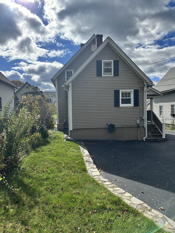 19 Mckinley Road Worcester, MA 01605 - Photo 31 of 34 Gallery Image 31