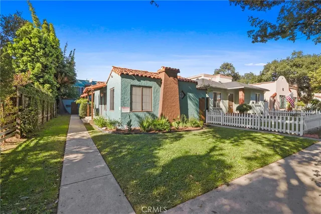 $1,095,000 | 3581 Olive Avenue, Long Beach, CA 90807