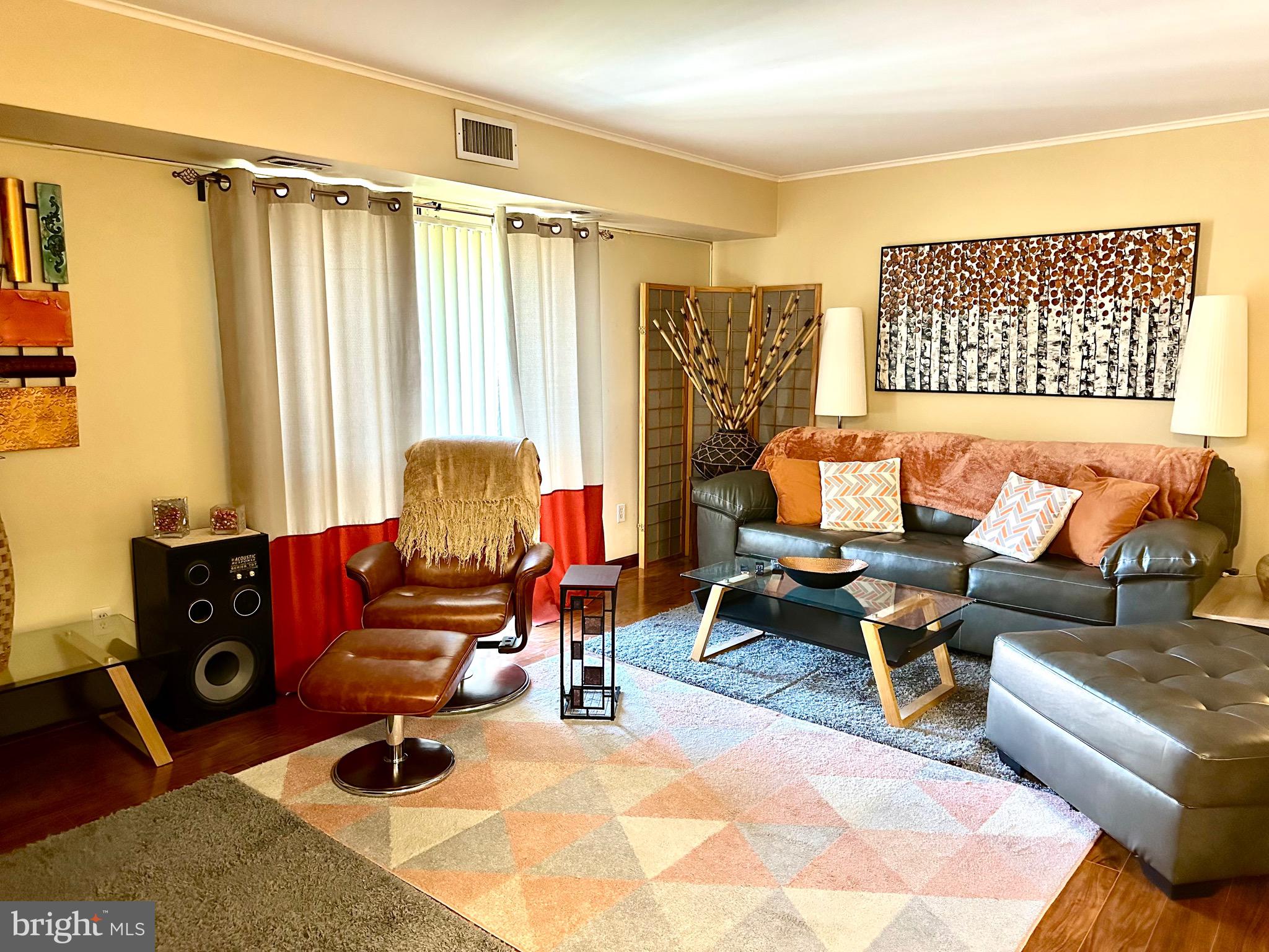 52301 Delaire Landing Road, Unit 301 Philadelphia, PA 19114 - Photo 2 of 18 Gallery Image 2