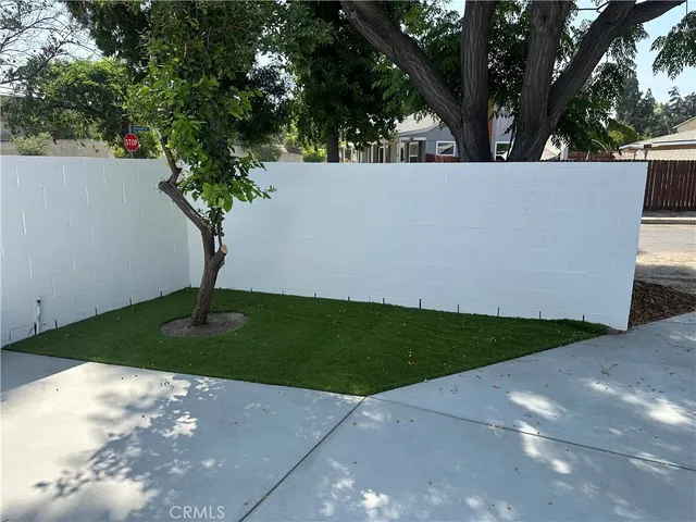 $1,399,000 | 7734 North Glenoaks Boulevard, Burbank, CA 91504