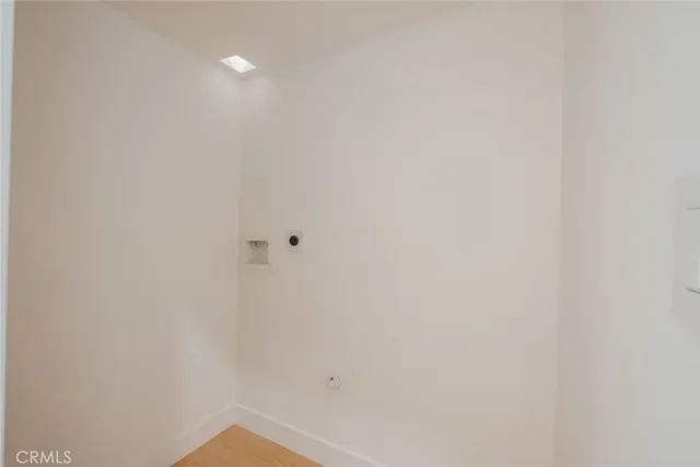 $1,399,000 | 7734 North Glenoaks Boulevard, Burbank, CA 91504