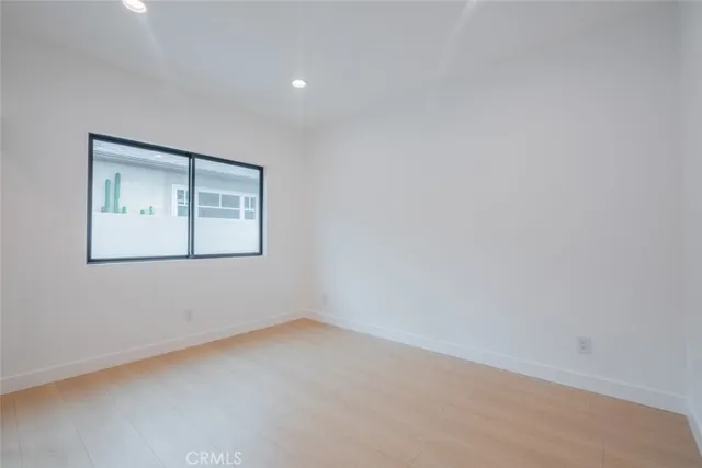 $1,399,000 | 7734 North Glenoaks Boulevard, Burbank, CA 91504