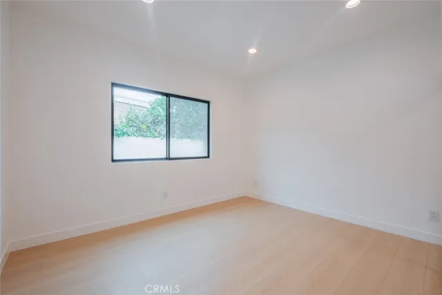 $1,399,000 | 7734 North Glenoaks Boulevard, Burbank, CA 91504