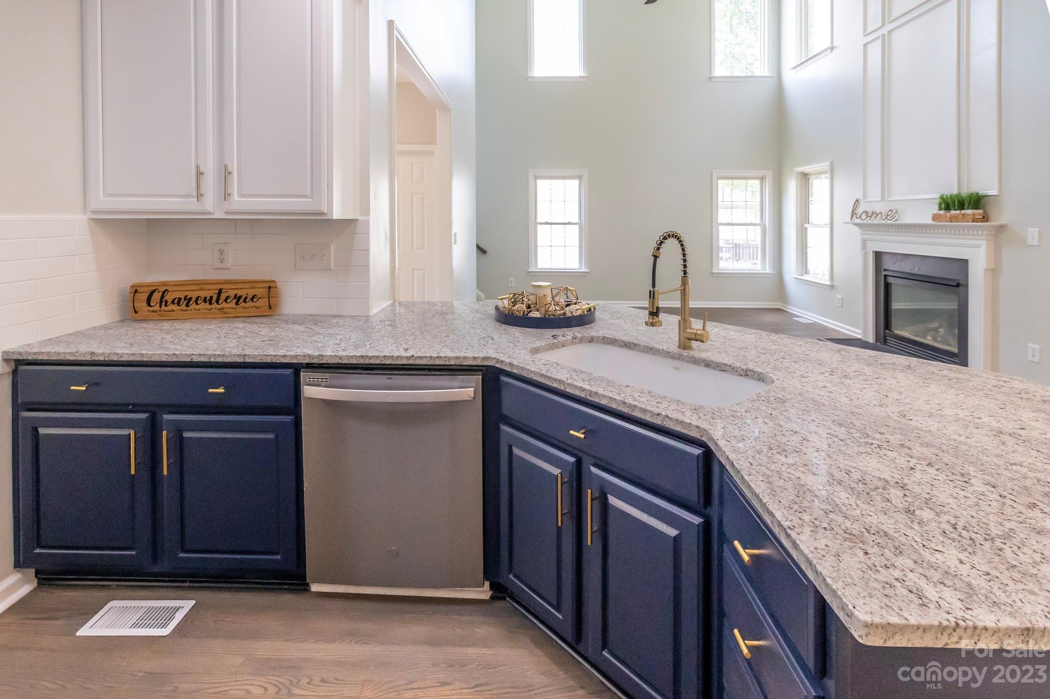 10631 Hellebore Road Charlotte, NC 28213 - Photo 1 of 37 Gallery Image 1
