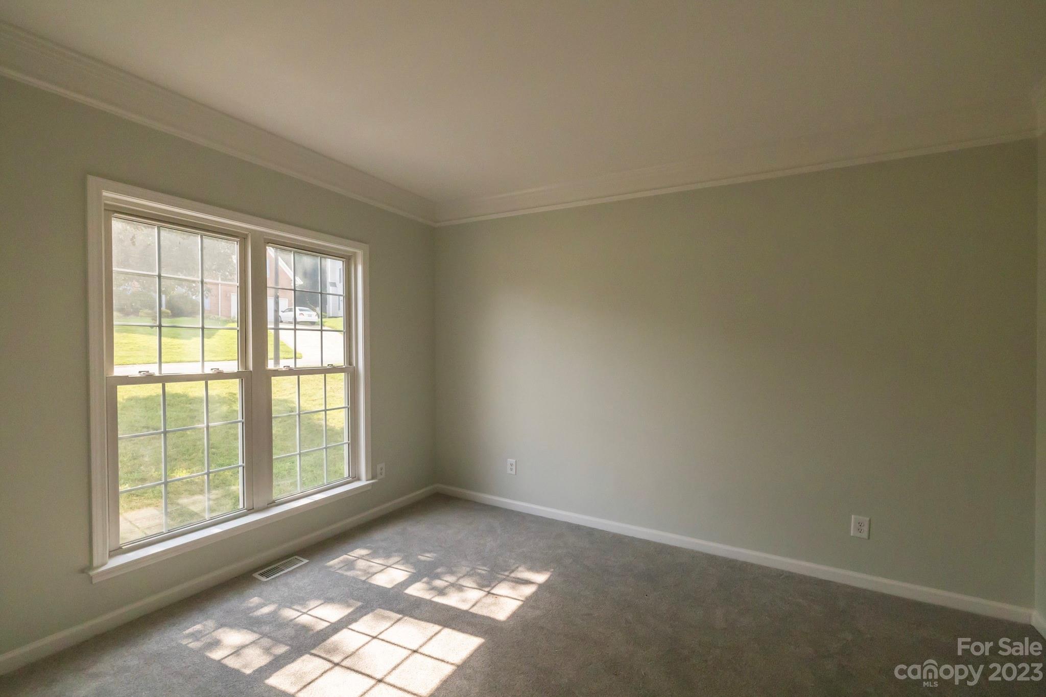 10631 Hellebore Road Charlotte, NC 28213 - Photo 12 of 37 Gallery Image 12