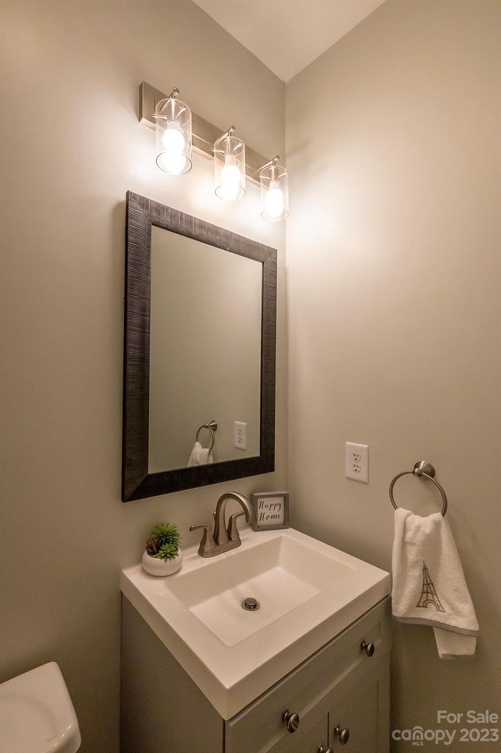 10631 Hellebore Road Charlotte, NC 28213 - Photo 14 of 37 Gallery Image 14