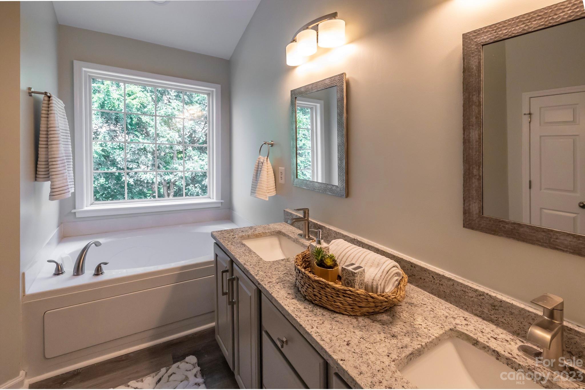 10631 Hellebore Road Charlotte, NC 28213 - Photo 18 of 37 Gallery Image 18