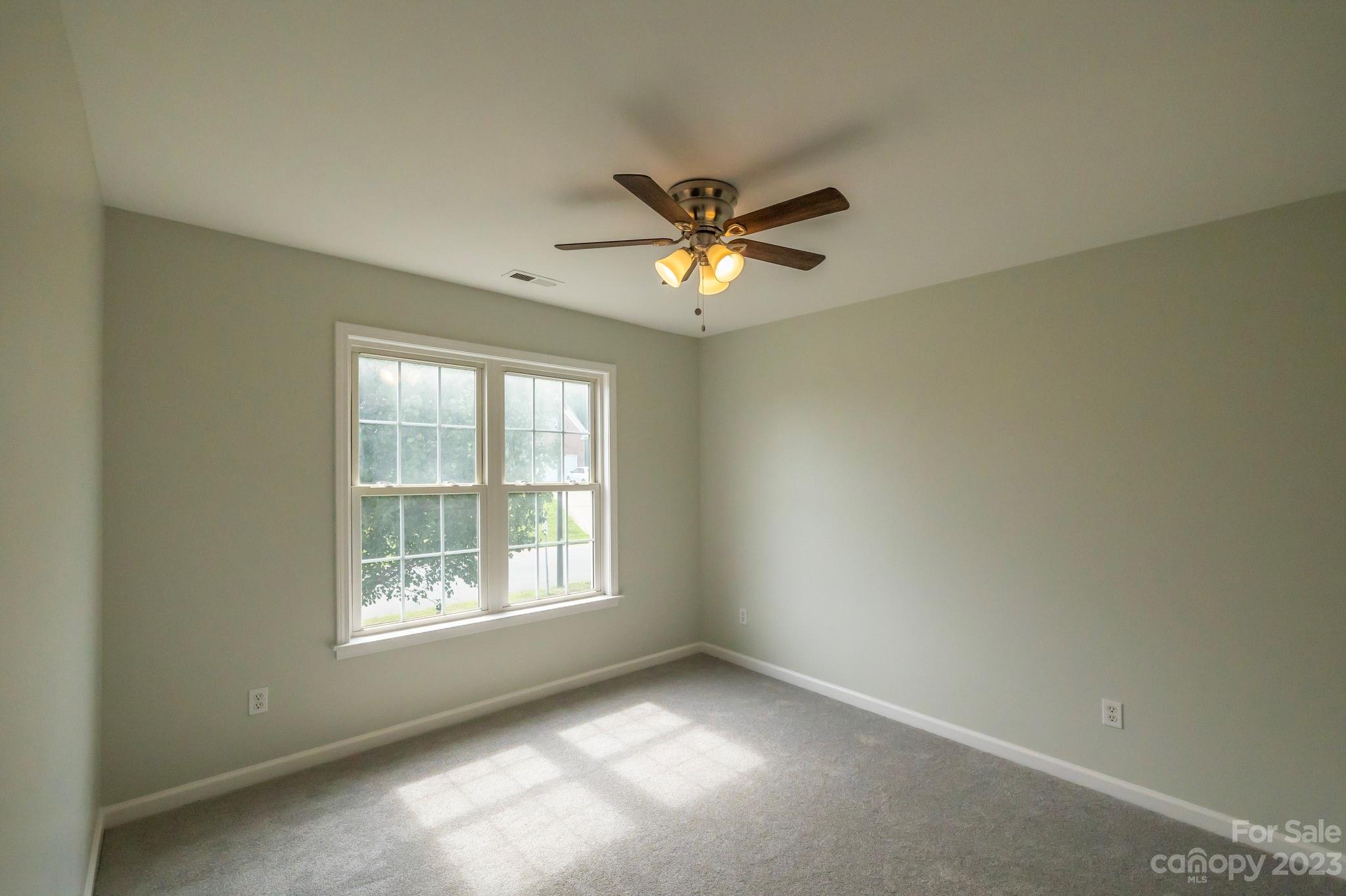 10631 Hellebore Road Charlotte, NC 28213 - Photo 29 of 37 Gallery Image 29