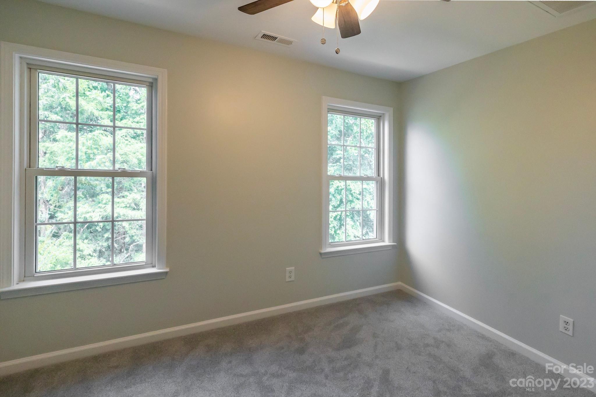 10631 Hellebore Road Charlotte, NC 28213 - Photo 31 of 37 Gallery Image 31
