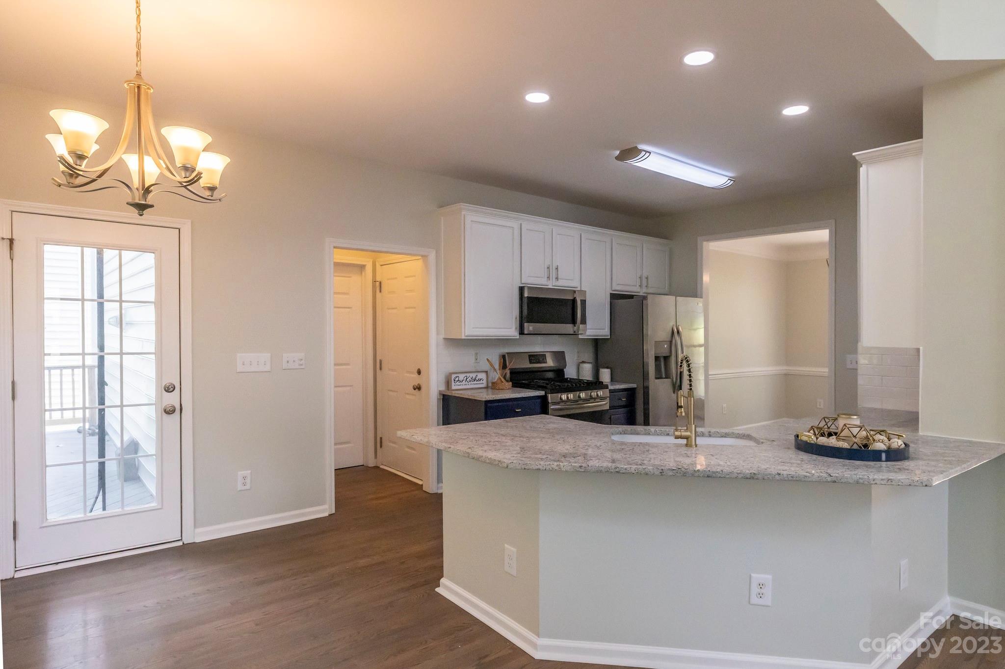 10631 Hellebore Road Charlotte, NC 28213 - Photo 5 of 37 Gallery Image 5