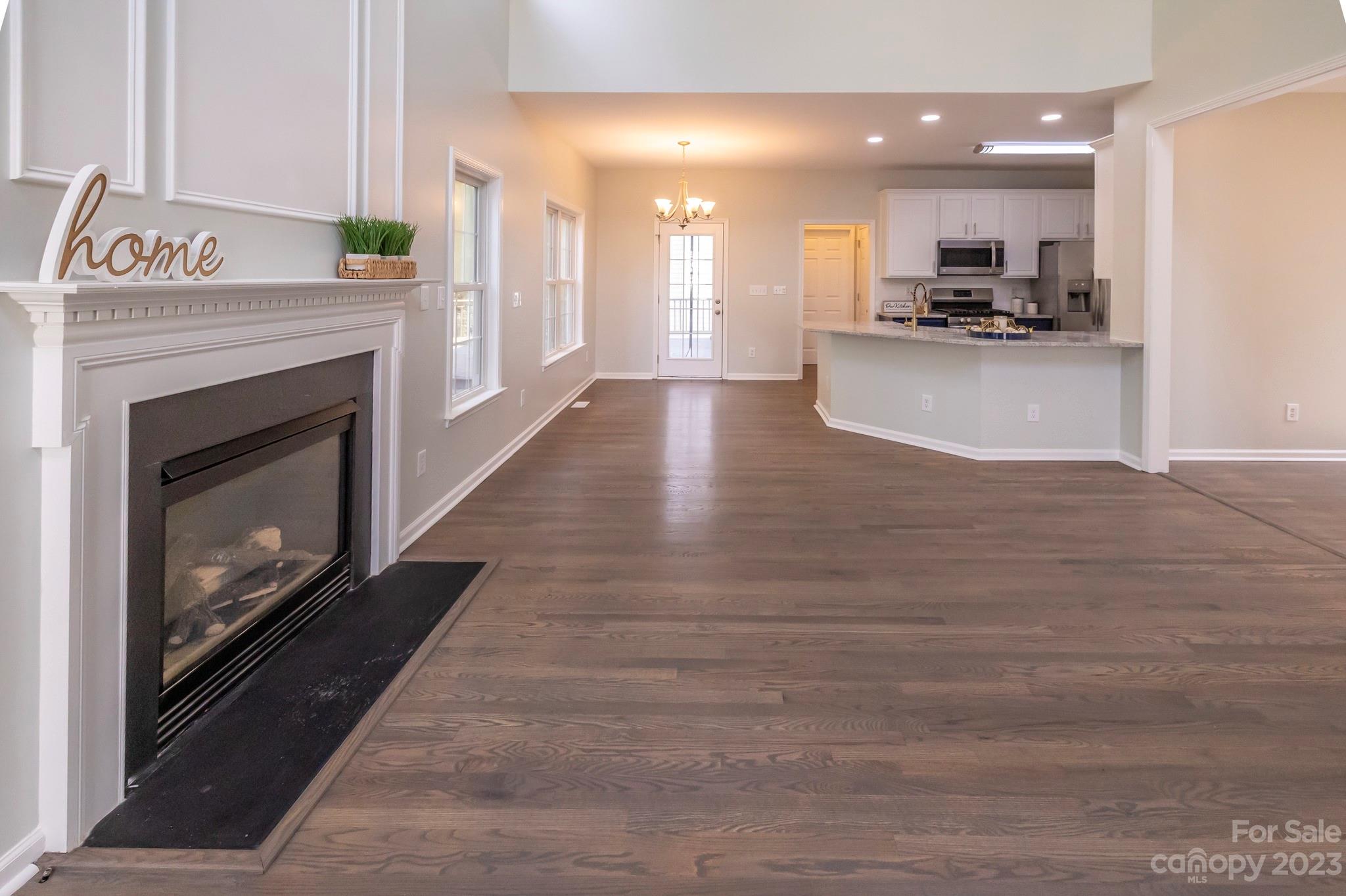 10631 Hellebore Road Charlotte, NC 28213 - Photo 6 of 37 Gallery Image 6