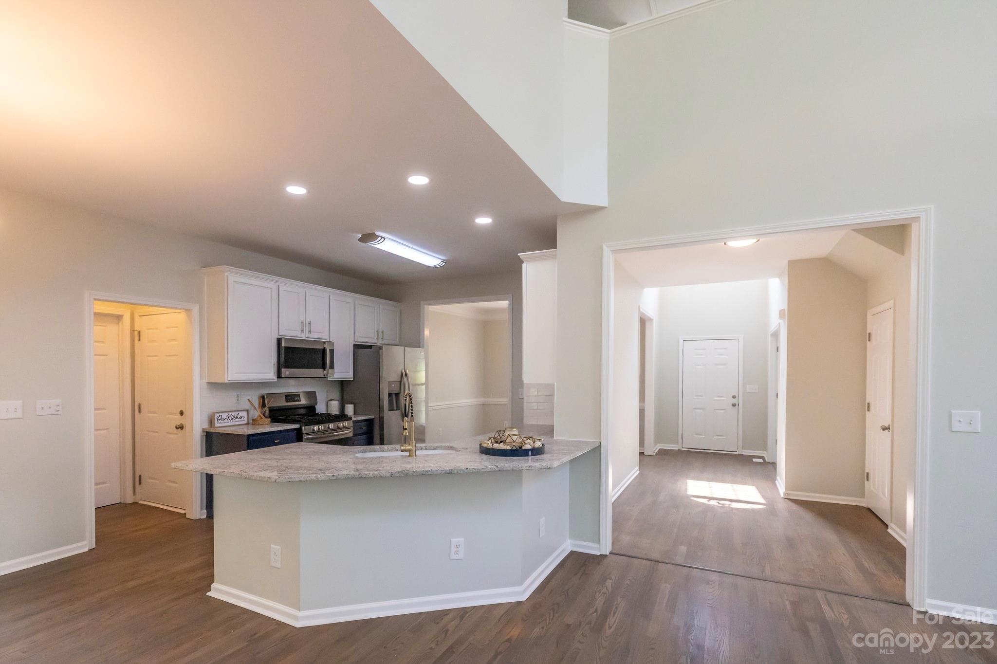 10631 Hellebore Road Charlotte, NC 28213 - Photo 7 of 37 Gallery Image 7