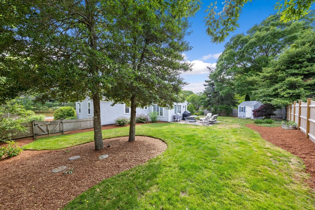 106 White Rock Road Yarmouth, MA 02675 - Photo 34 of 38