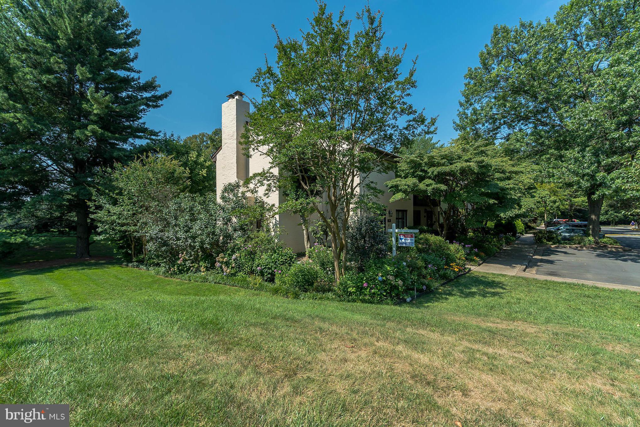 11601 Golf Course Square Reston, VA 20191 - Photo 23 of 23 Exterior (General)