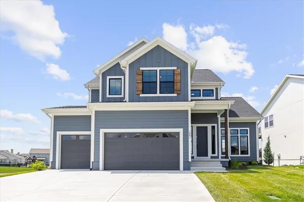 $799,000 | 1601 Southwest Arbor Park Drive, Lee's Summit, MO 64082