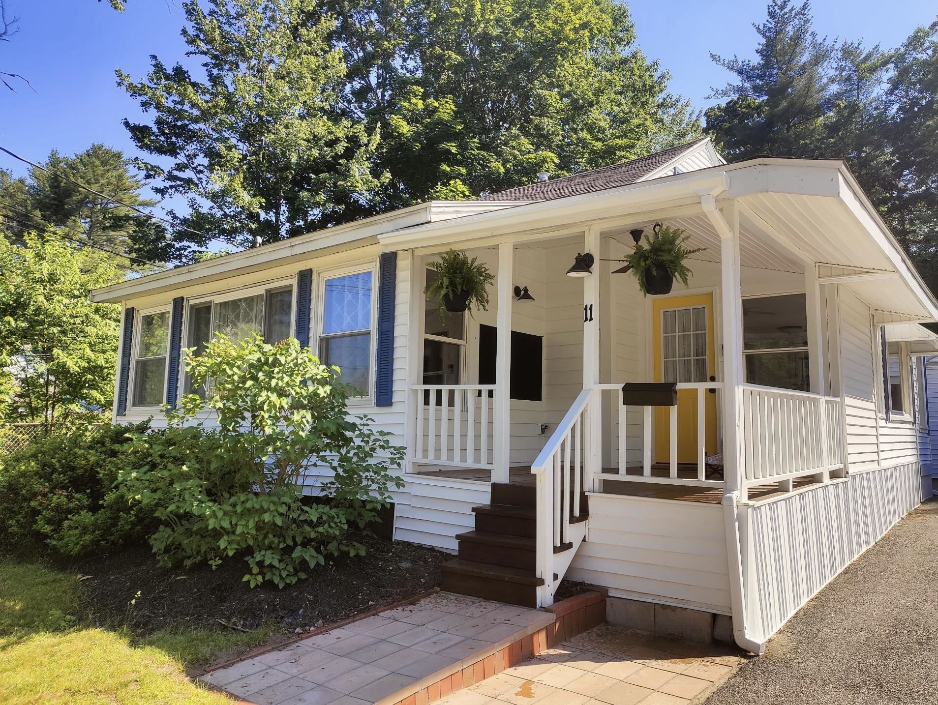 11 Magic Avenue Rochester, NH 03868 - Photo 1 of 22