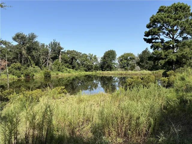 a view of a lake with houses