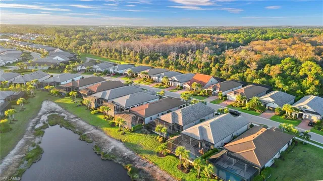 $1,150,000 | 9811 Everglades Boulevard North, Naples, FL 34120