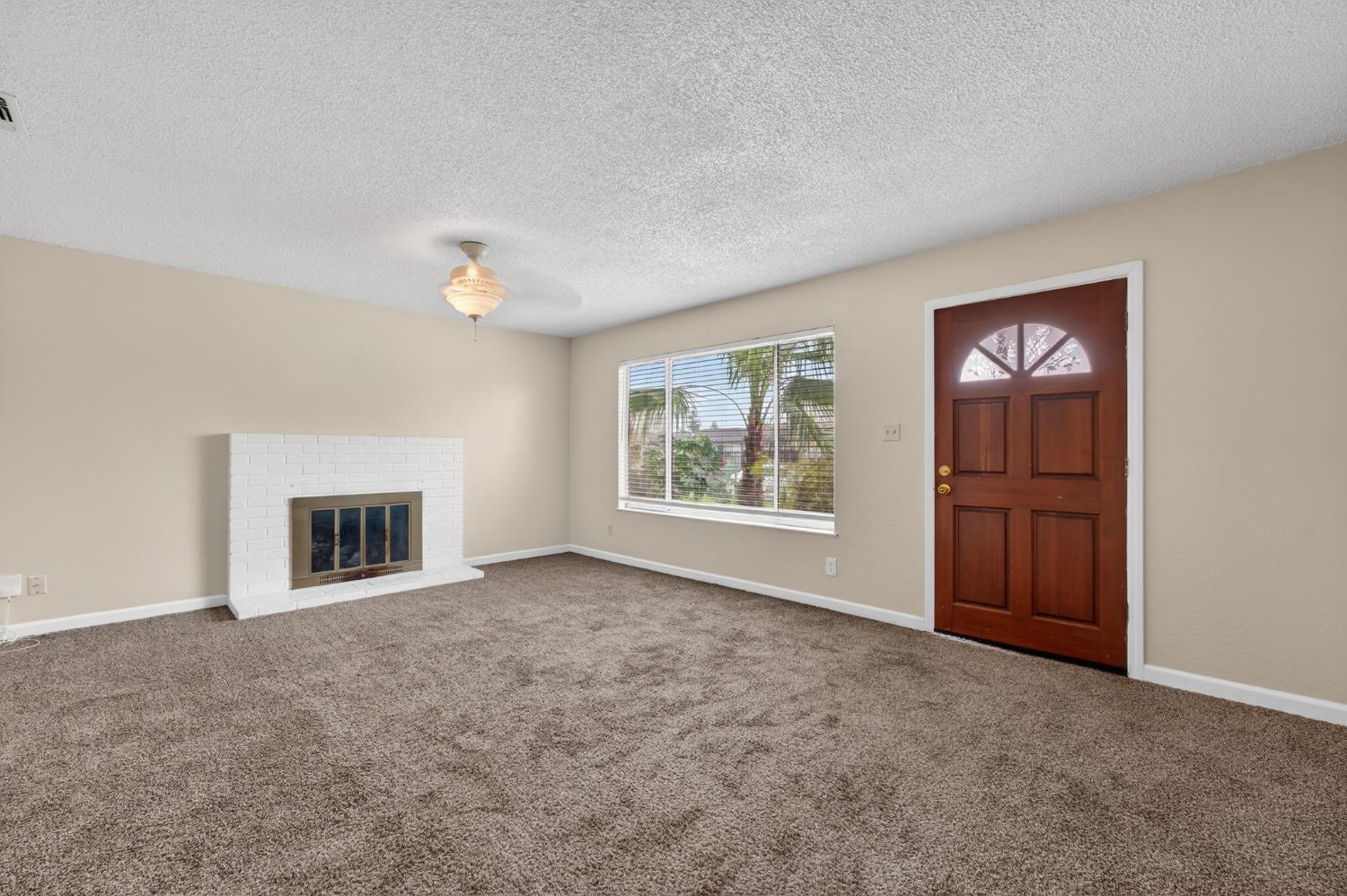 144 Withington Avenue Rio Linda, CA 95673 - Photo 5 of 26