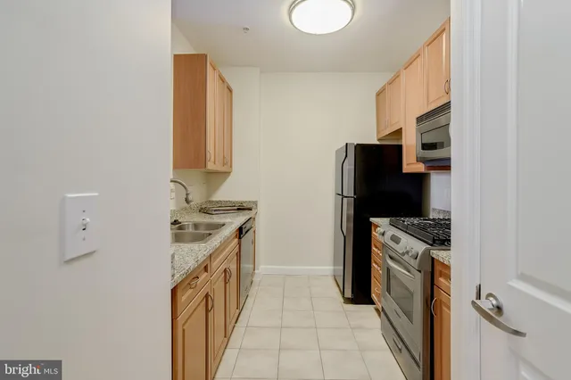 $3,650 | 1111 25th Street Northwest, Unit 920, Washington, DC 20037