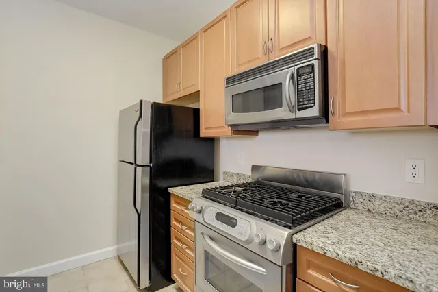 $3,650 | 1111 25th Street Northwest, Unit 920, Washington, DC 20037