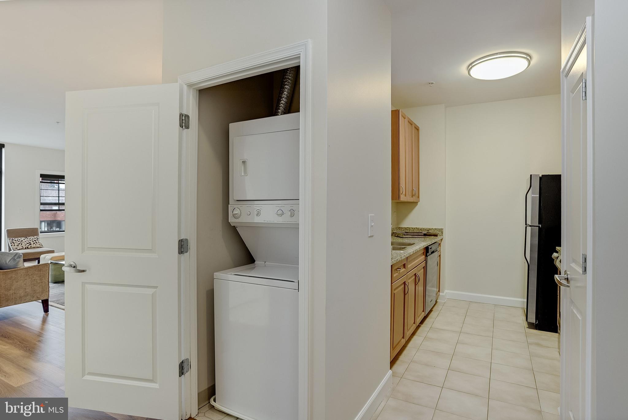 1111 25th Street Northwest, Unit 920 Washington, DC 20037 - Photo 17 of 33 In-Unit Washer/Dryer