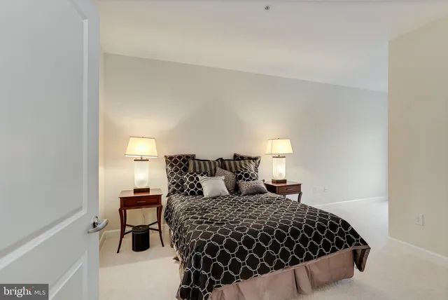 $3,650 | 1111 25th Street Northwest, Unit 920, Washington, DC 20037