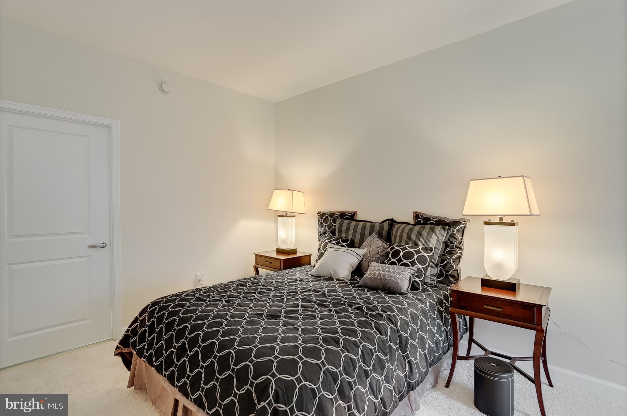 1111 25th Street Northwest, Unit 920 Washington, DC 20037 - Photo 22 of 33 Bedroom