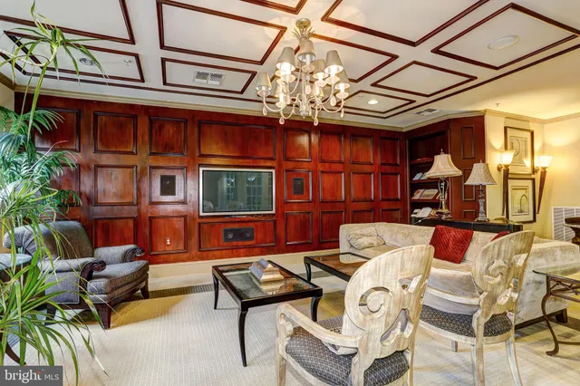 $3,650 | 1111 25th Street Northwest, Unit 920, Washington, DC 20037