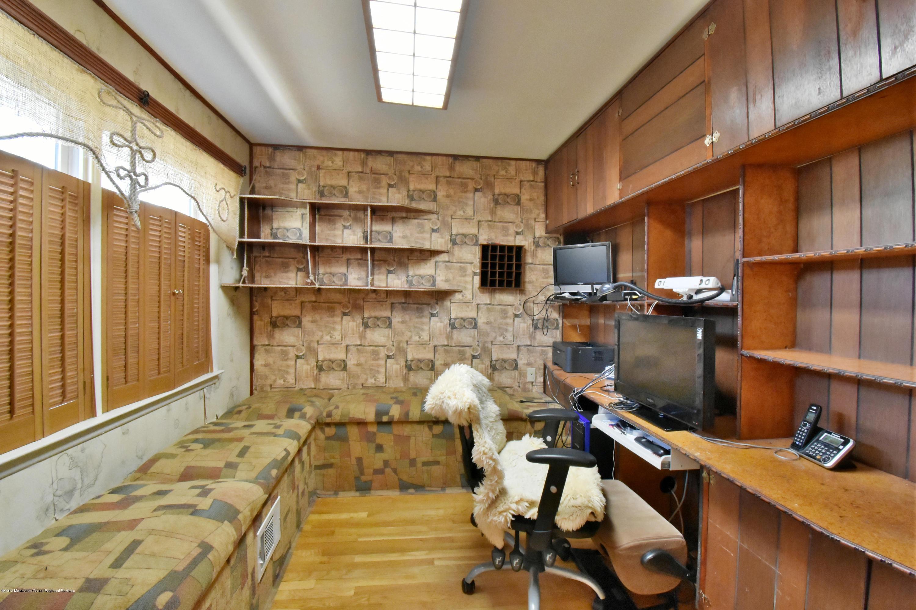 5 Harvey Road Morganville, NJ 07751 - Photo 4 of 22 Office/6th bedroom/playroom