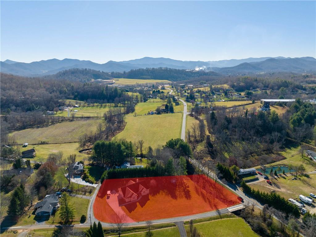 62 Vision Road Canton, NC 28716 - Photo 36 of 45 an aerial view of residential houses with outdoor space and lake view