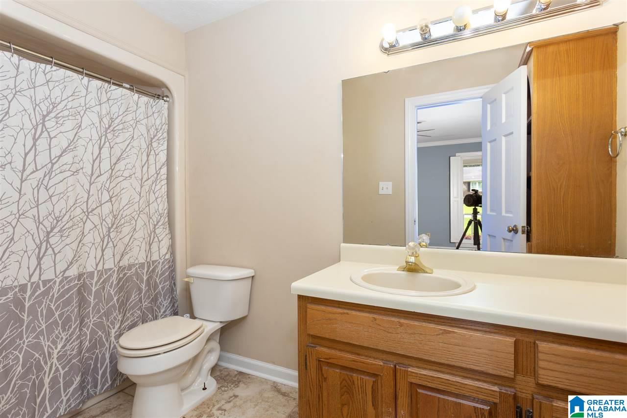 805 Nelson Road Oxford, AL 36203 - Photo 19 of 50