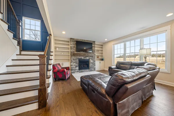 $749,900 | 20411 Woodmar Street, Lowell, IN 46356