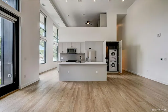 $2,804 | 1521 Hooker Street, Unit 308, Denver, CO 80204