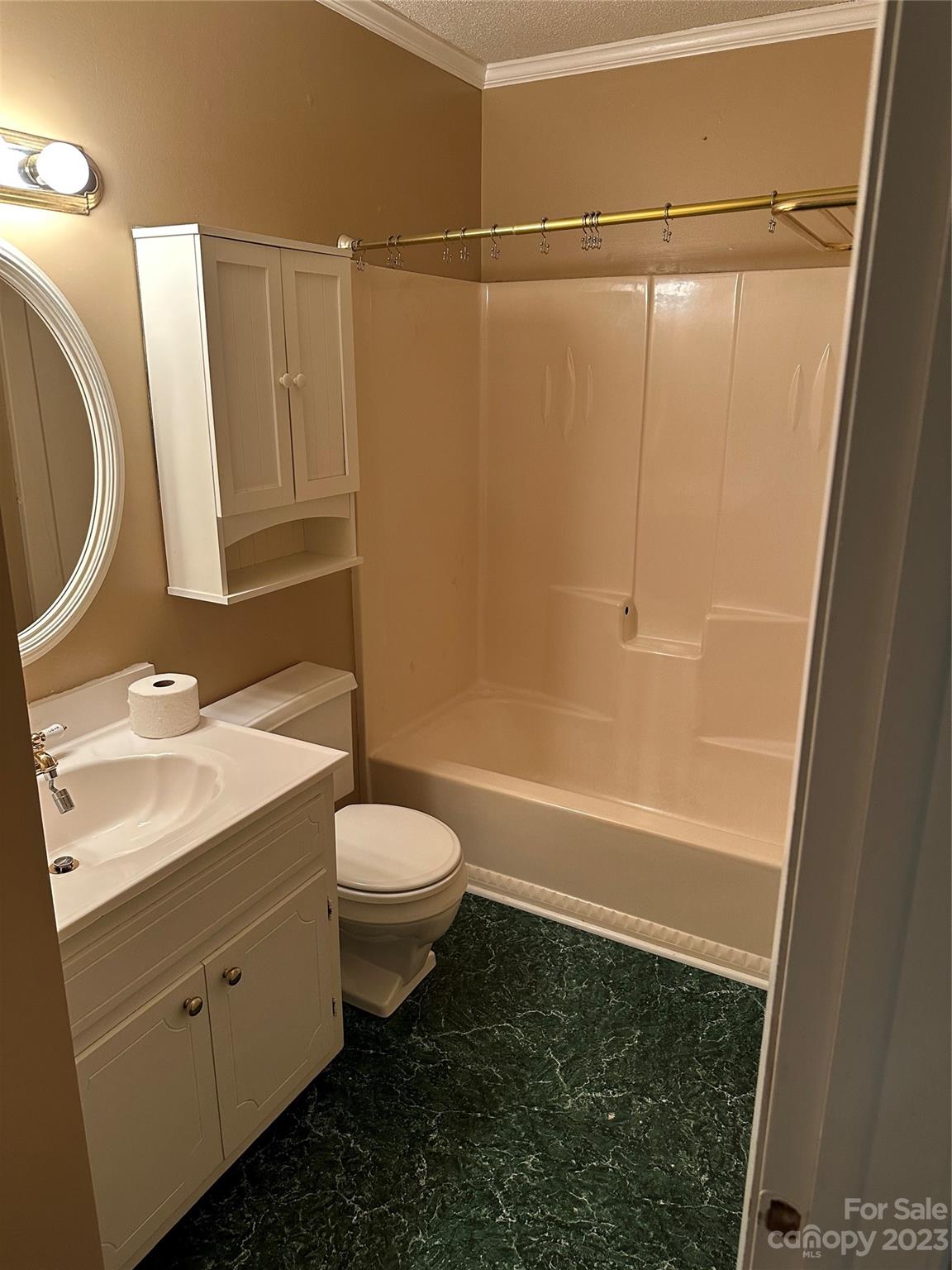 140 Hillside Drive Salisbury, NC 28147 - Photo 20 of 29 a bathroom with a sink a toilet and shower