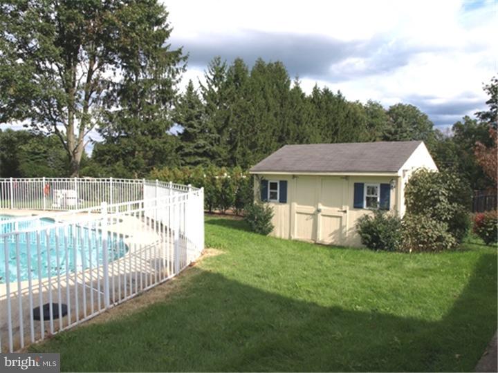 961 Callowhill Road Perkasie, PA 18944 - Photo 17 of 22