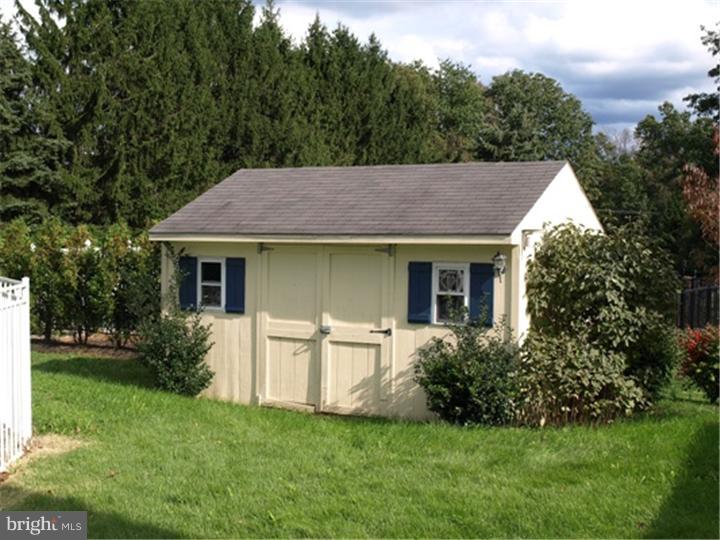 961 Callowhill Road Perkasie, PA 18944 - Photo 18 of 22