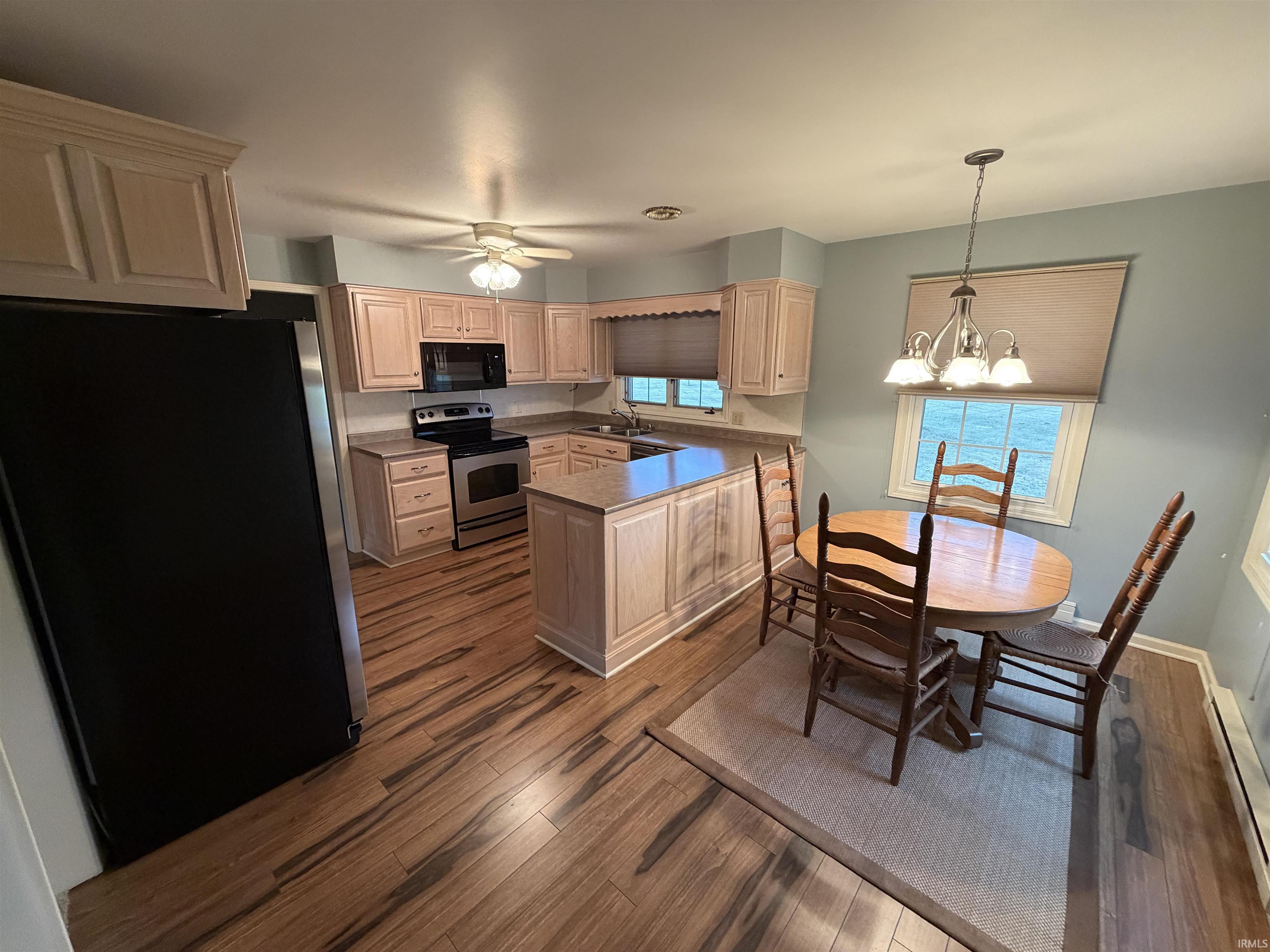 12201 Leo Road Fort Wayne, IN 46845 - Photo 12 of 22 Gallery Image 12