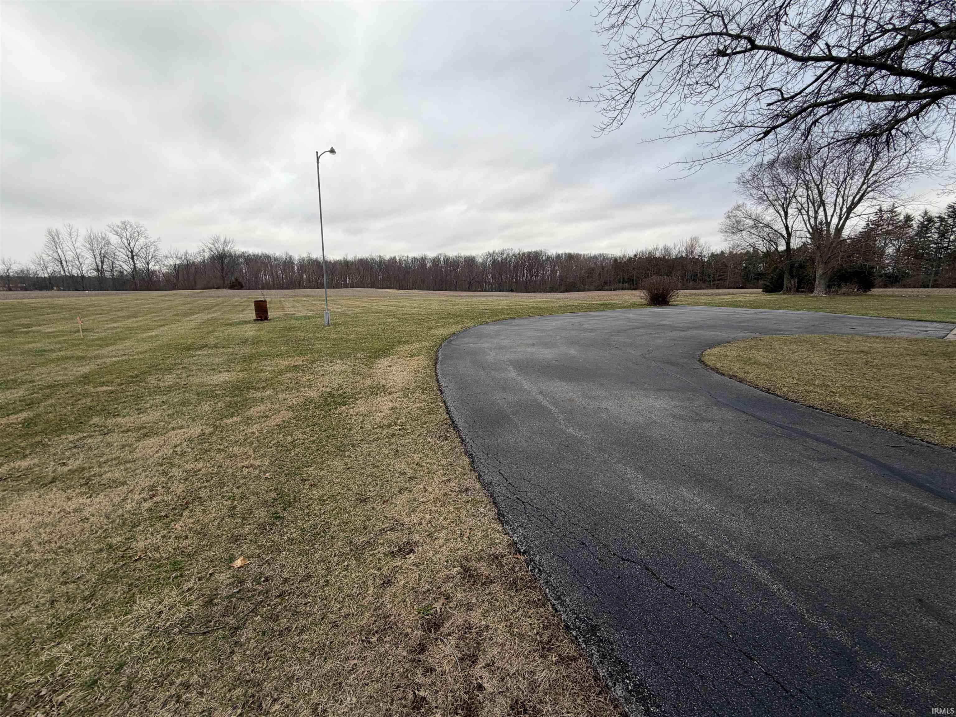 12201 Leo Road Fort Wayne, IN 46845 - Photo 9 of 22 Gallery Image 9