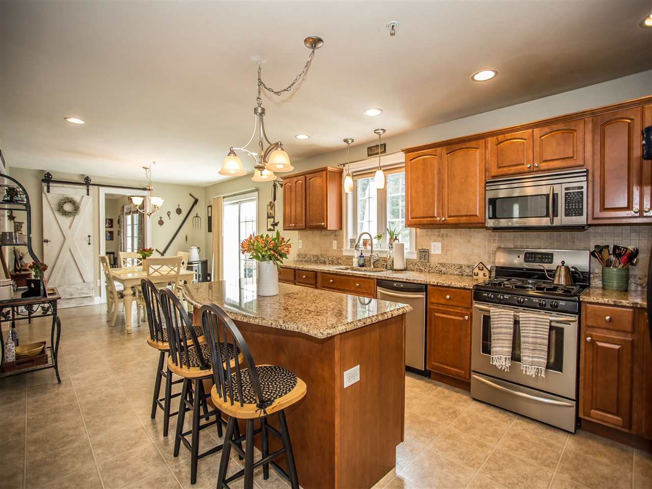 450 North Road Candia, NH 03034 - Photo 5 of 40