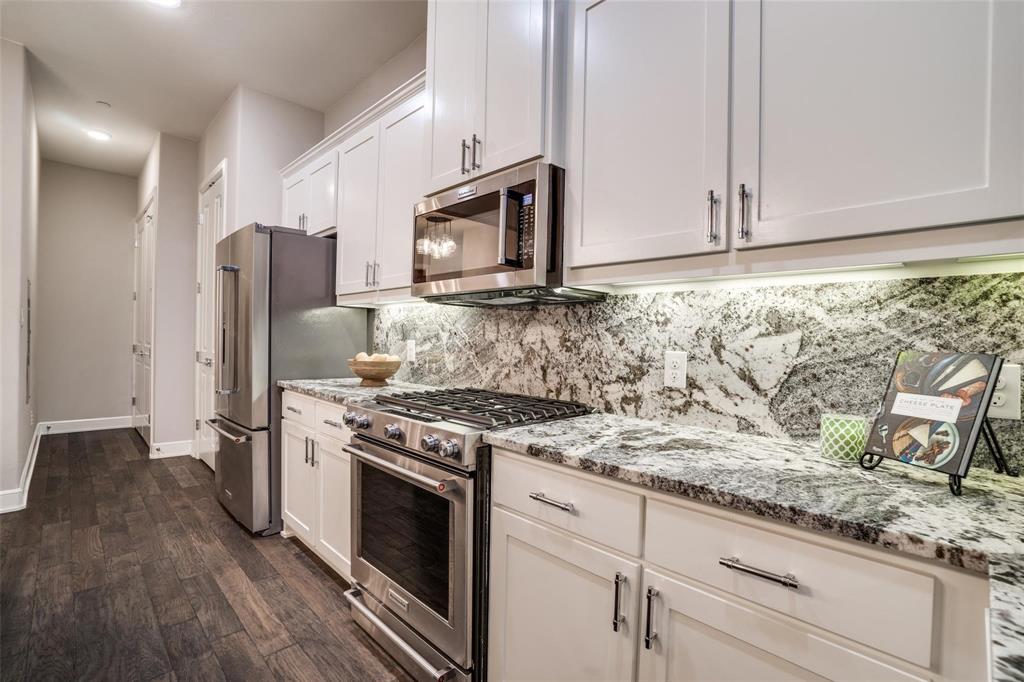 5015 Meridian Lane, Unit 2106 Addison, TX 75001 - Photo 6 of 20