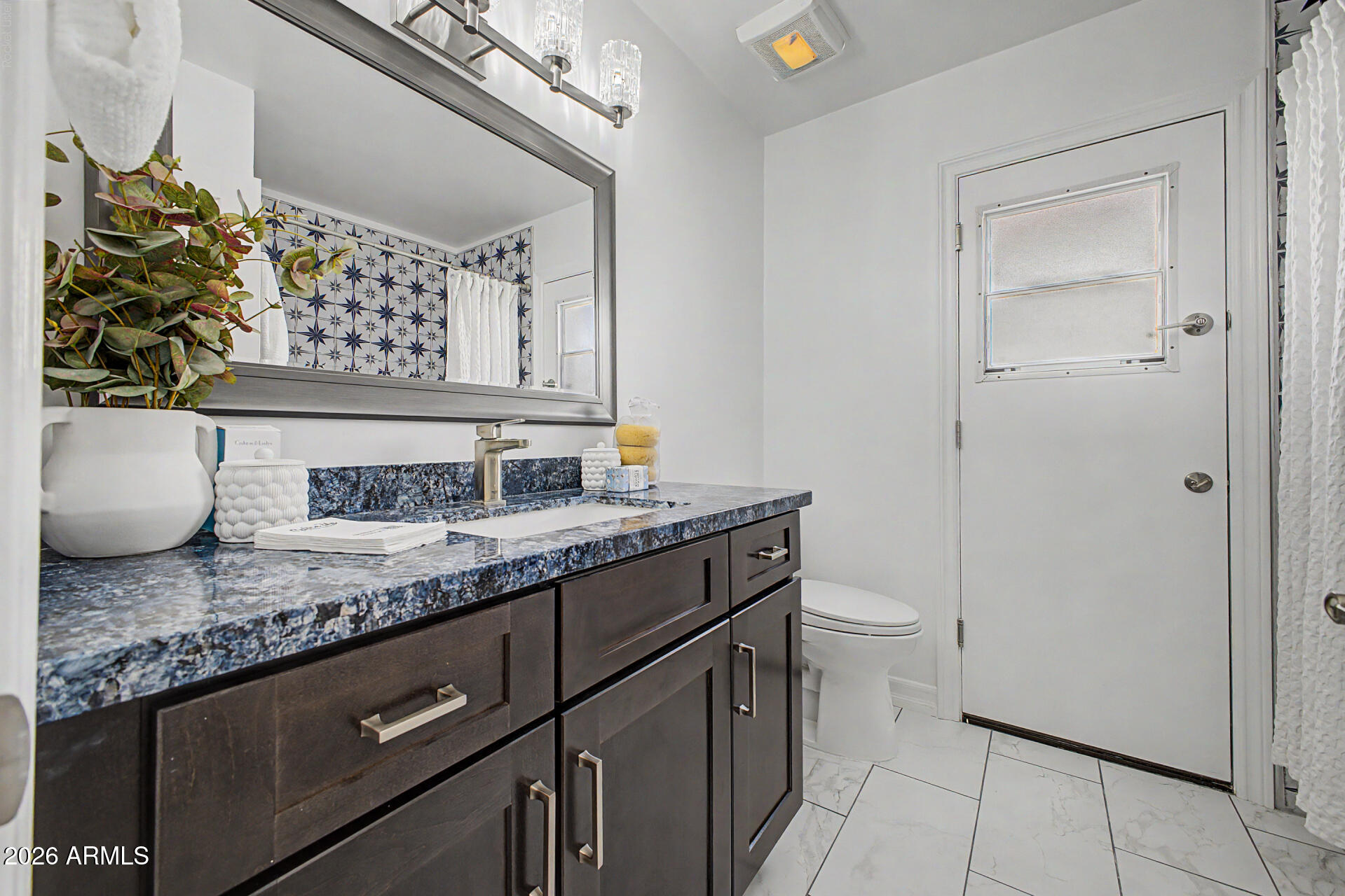 2335 East Shangri La Road Phoenix, AZ 85028 - Photo 29 of 50