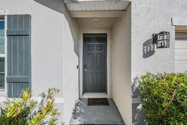 $2,400 | 10210 Golden Light Court, Riverview, FL 33578