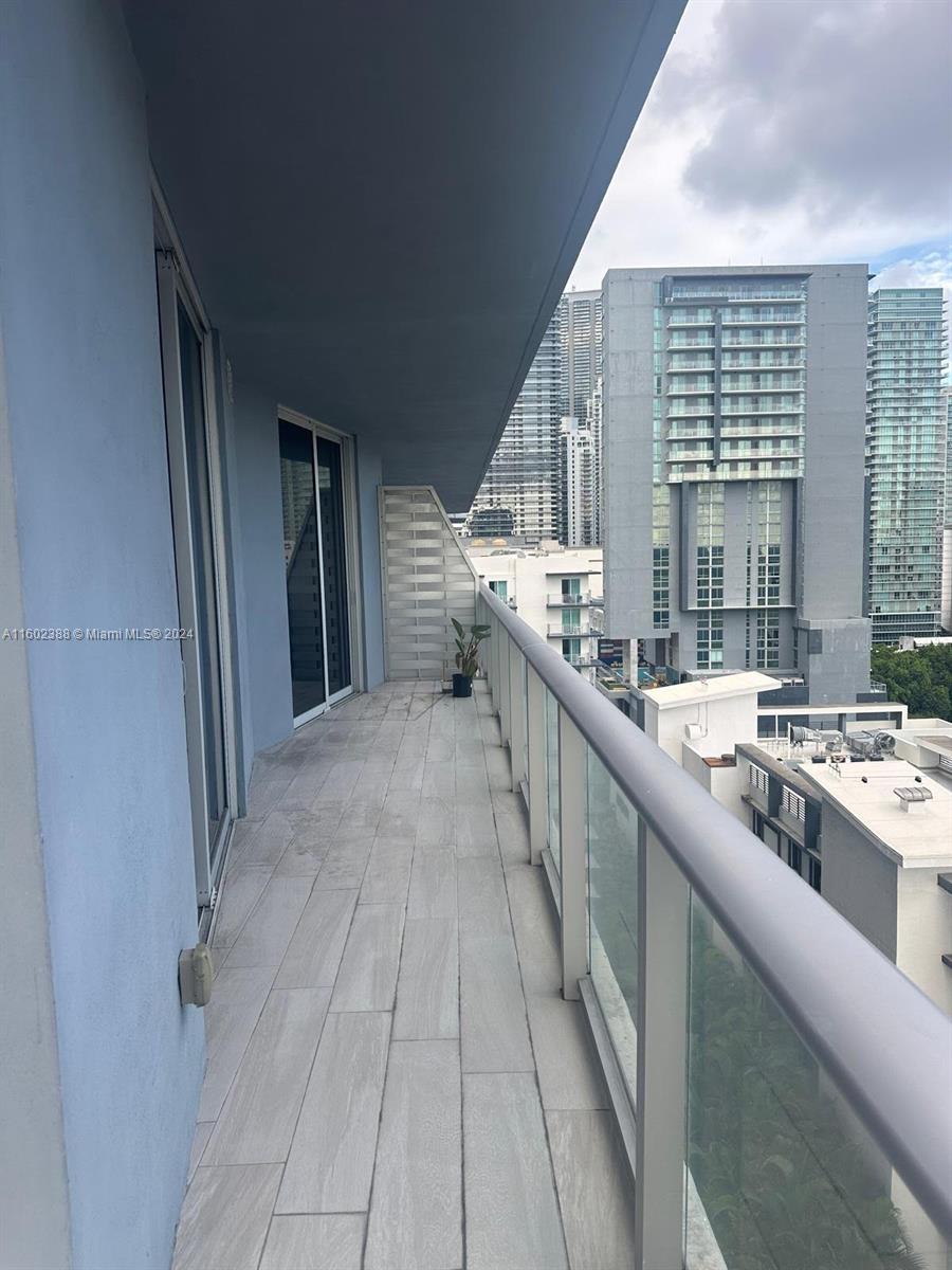1010 Southwest 2nd Avenue, Unit 1409 Miami, FL 33130 - Photo 27 of 35